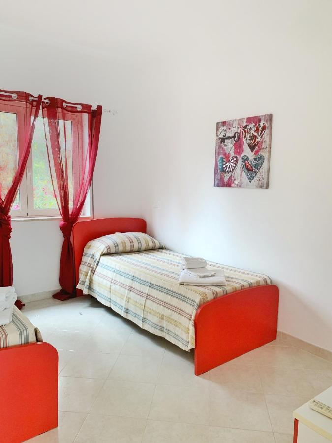 Anna'S House Solarium Terrace Apartment Pizzo  Bagian luar foto
